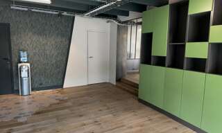 Bureau  100 m² à louer à Saint-Avertin (37550)