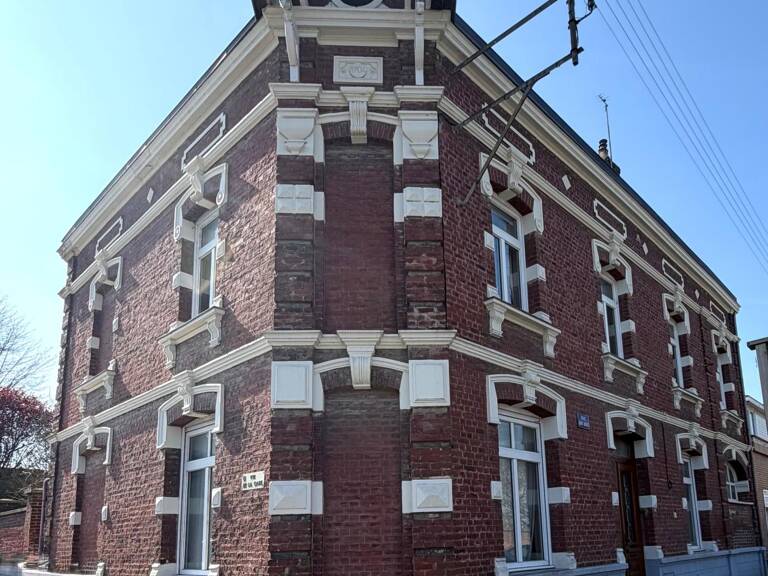 Magnifique Maison de Maitre de 1904 - Énorme POTENTIEL! — photo 1