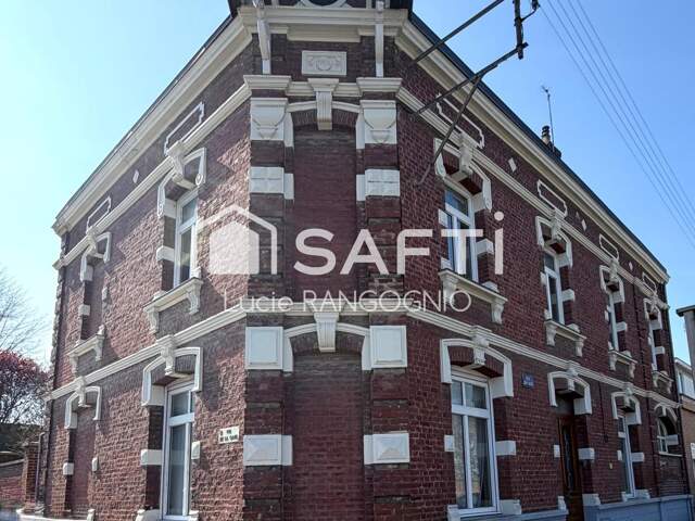 Magnifique Maison de Maitre de 1904 - Énorme POTENTIEL! — photo du bien