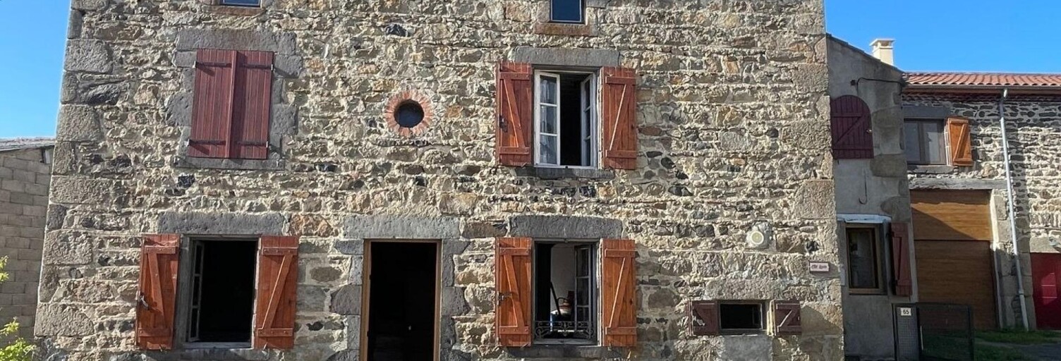 Maison 7 Pièces 114 m² à vendre à Olloix (63450)