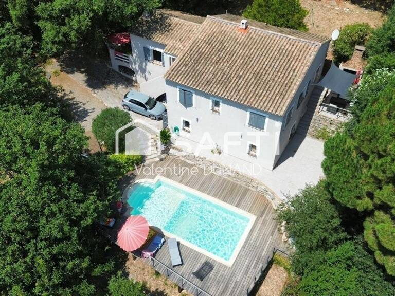 Charmante maison familiale avec piscine et vue imprenable à Collobrières — photo 1