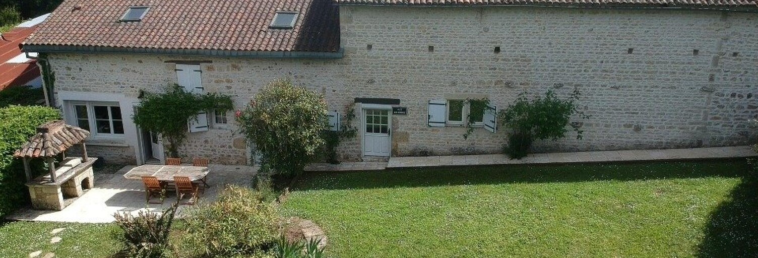 Maison 7 Pièces 228 m² à vendre à Montjean (16240)