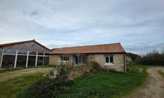 Maison 6 Pièces 220 m² à vendre à Saint-Maurice-la-Clouère (86160)