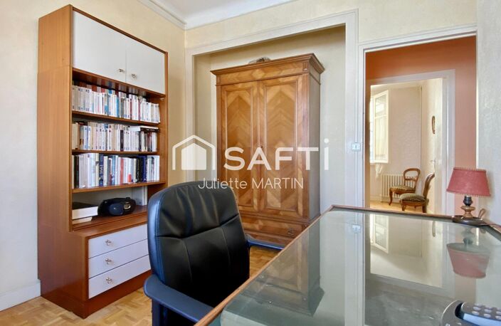 Maison de  125 m² avec garage et grand jardin. — photo 4