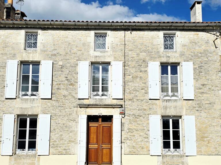 Vente Maison/villa 15 pièces — photo 1