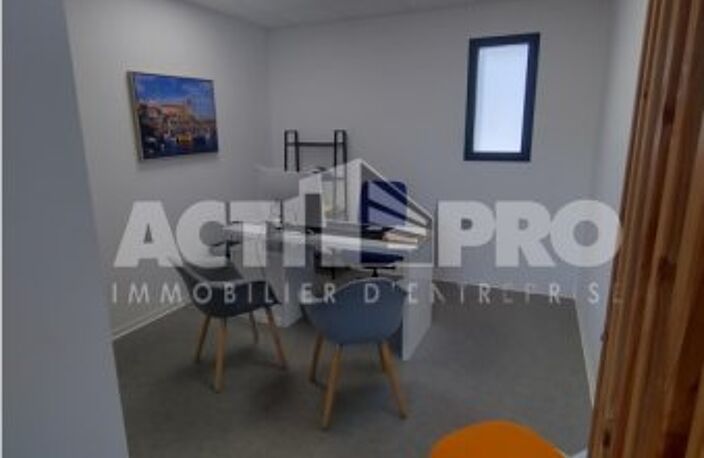 Bureaux à louer — photo 5