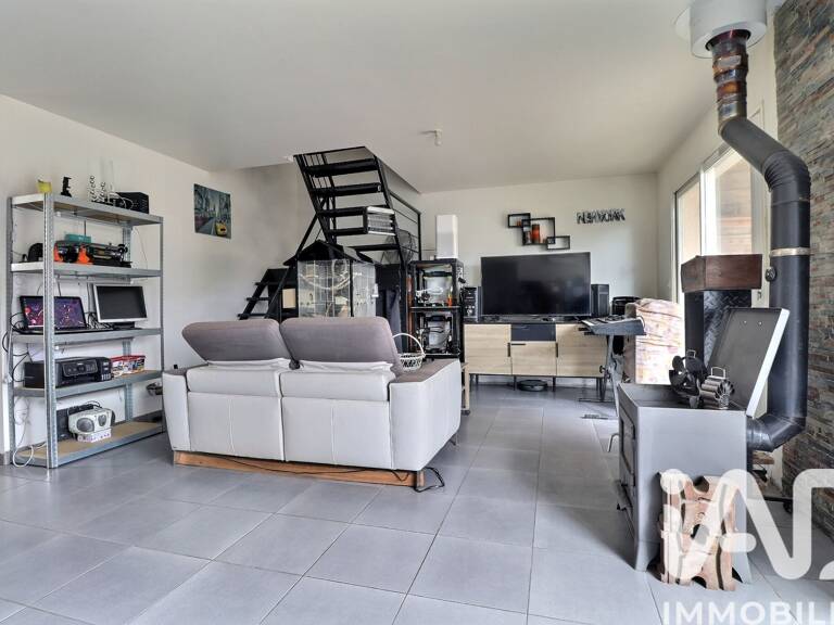 Vente Maison/villa 4 pièces — photo 1