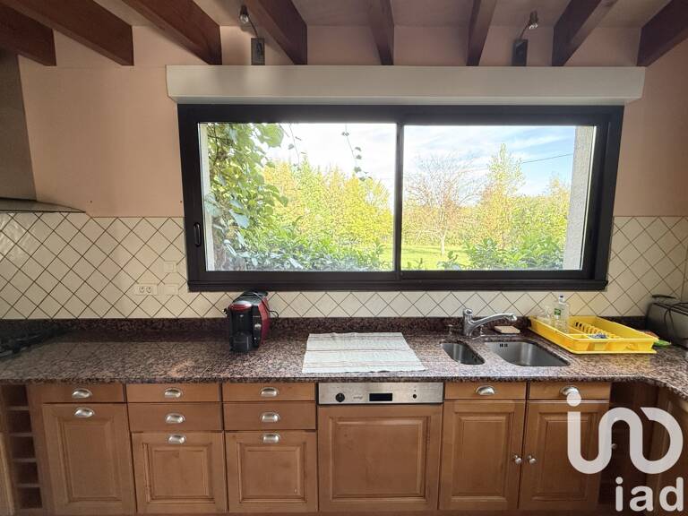 Vente Maison traditionnelle 9 pièces — photo 1