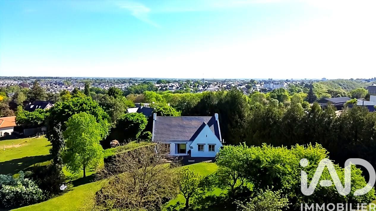 St-Berthevin - 170m² - 8p. - 5ch.
