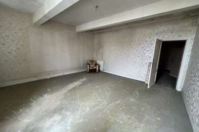 Immeuble  166570 €