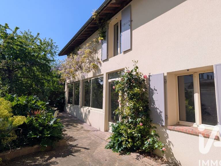 Vente Maison/villa 8 pièces — photo 1