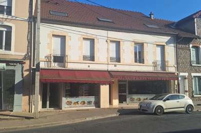 Immeuble  208260 €