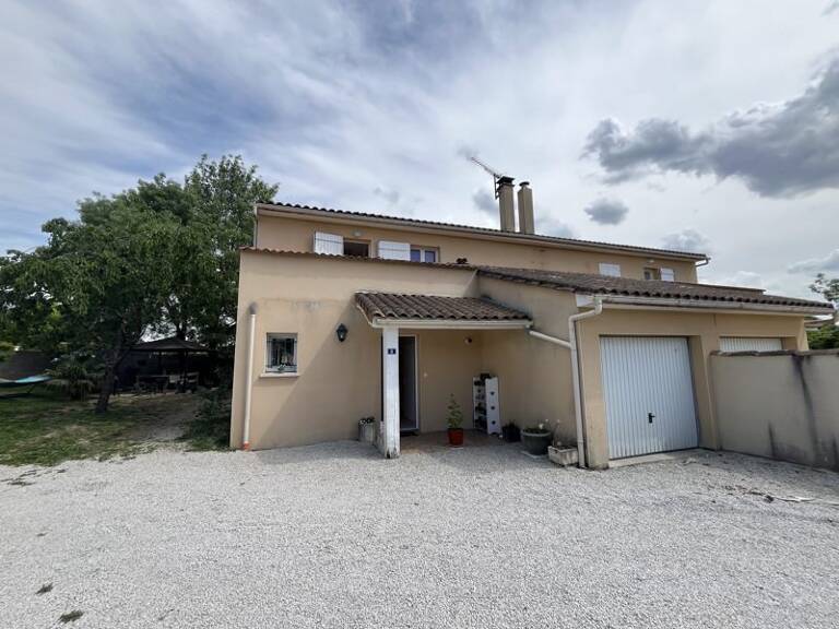 Maison de bourg de 5 pièces principales — photo 1