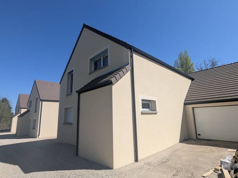 Location Maison traditionnelle 6 pièces — photo 1