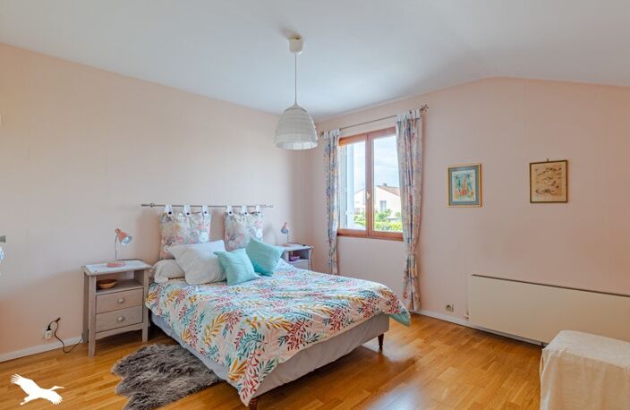 Vente maison 5 pièces 125 m² Cenon (33150) — photo 4