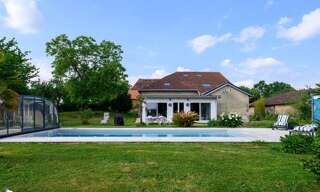 Maison 10 Pièces 345 m² à vendre à Hagetmau (40700)