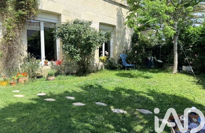 Vente Maison/villa 10 pièces — photo 2