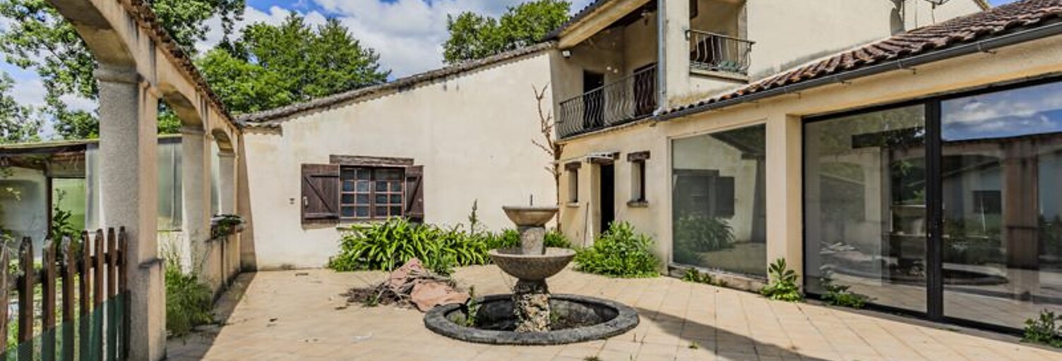 Maison 7 Pièces 200 m² à vendre à Les Peintures (33230)