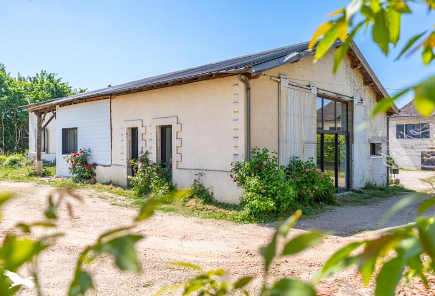 Maison en pierre de 5 pièces principales — photo 1