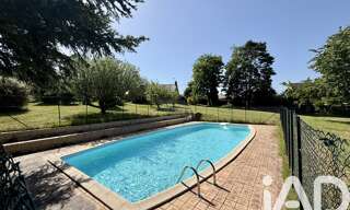 Maison 7 Pièces 137 m² à vendre à Neuvy-Grandchamp (71130)