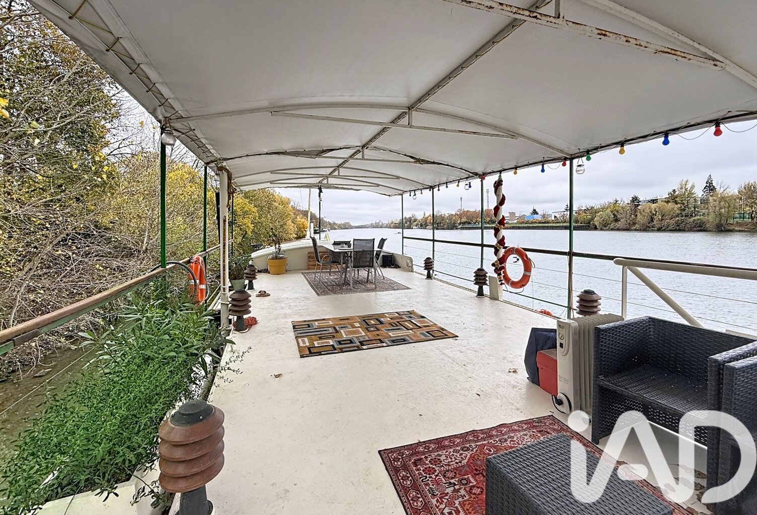 Vente Péniche 6 pièces — photo 1