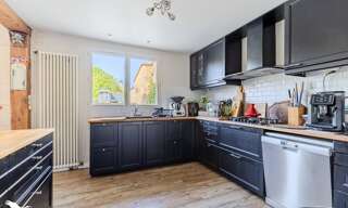 Maison 6 Pièces 205 m² à vendre à Arveyres (33500)