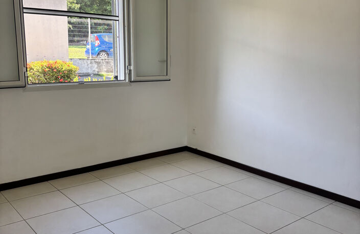 APPARTEMENT T2 AVEC JARDIN — photo 5