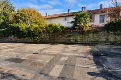 Garage  11000 €