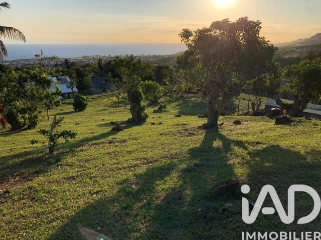 Vente Terrain à bâtir 3 350 m&sup2; — photo du bien