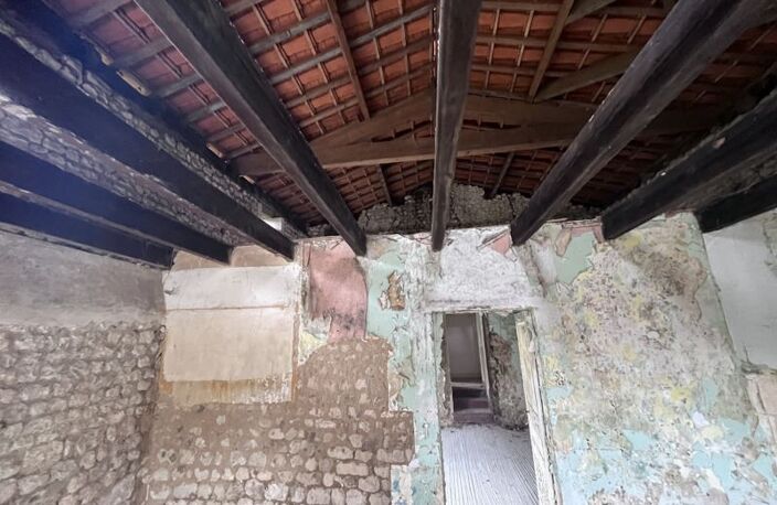 Maison en pierre de 4 pièces principales — photo 4
