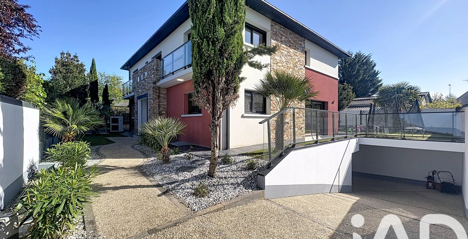 Vente Maison/villa 7 pièces — photo 1