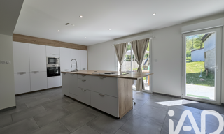 Maison 8 Pièces 288 m² à vendre à Bourthes (62650)