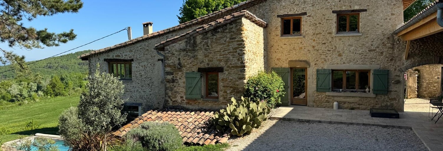 Maison 7 Pièces 167 m² à vendre à Upie (26120)