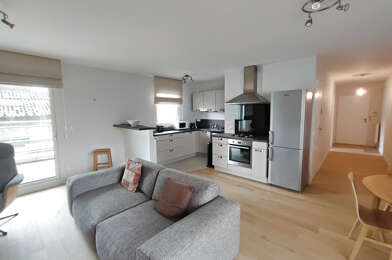 Appartement 3 pièces 935 €