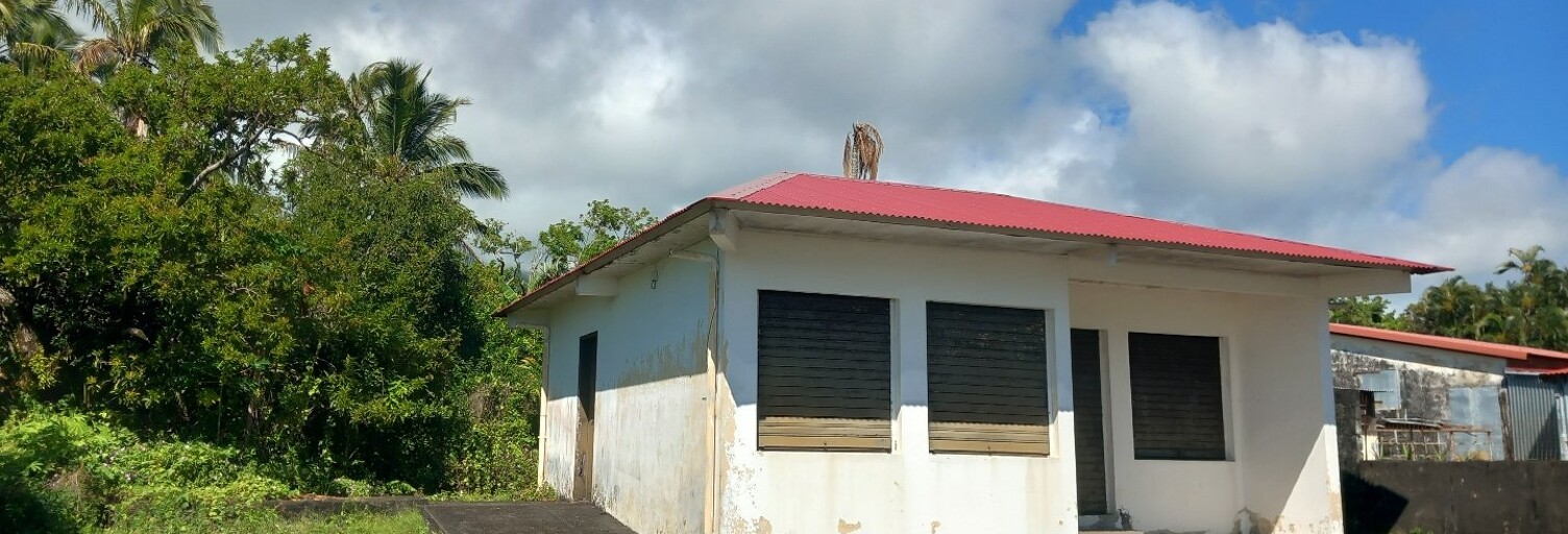 Immeuble  43 m² à louer à Sainte-Rose (97439)