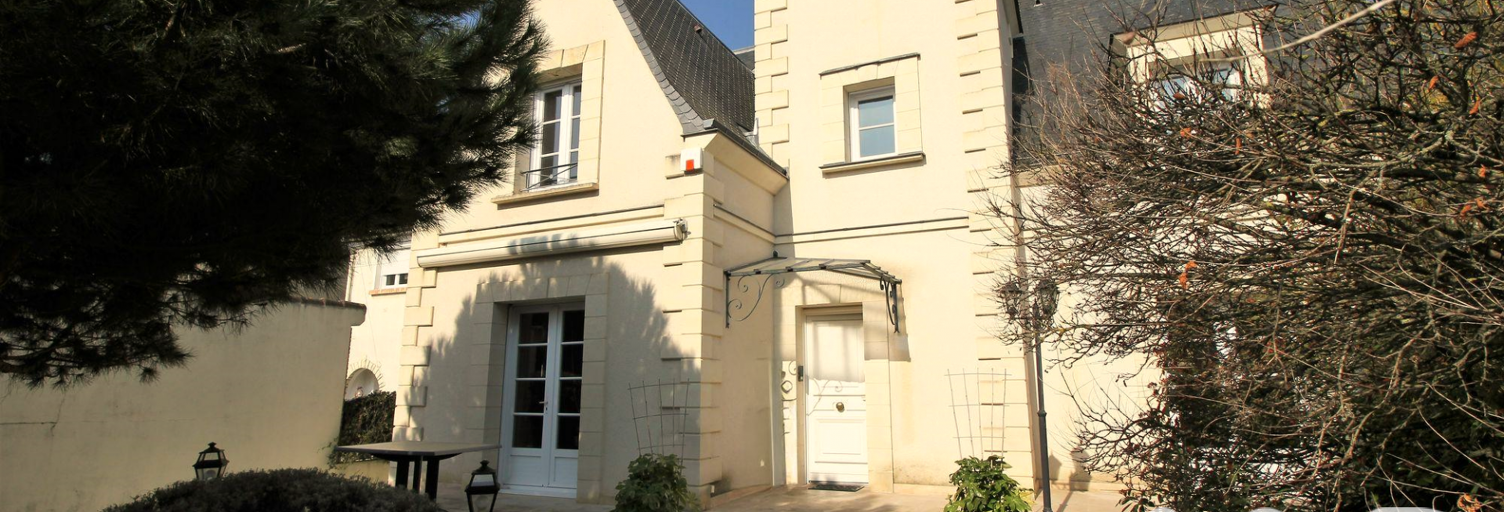 Maison 7 Pièces 238 m² à vendre à Villecresnes (94440)