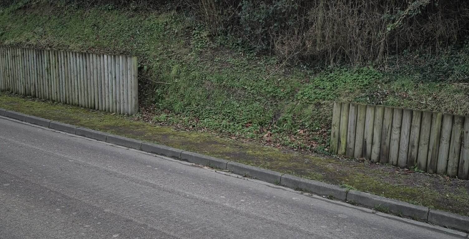 Vente Terrain à bâtir 1 523 m&sup2; — photo 1