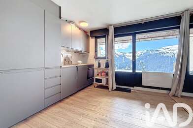 Appartement 3 pièces 255000 €
