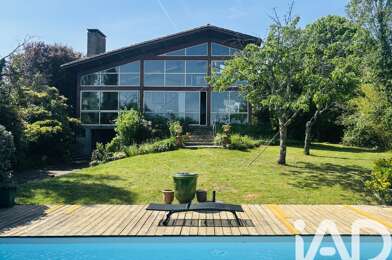 Maison 9 pièces 575000 €
