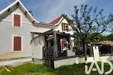 Appartement 4 pièces 270000 €