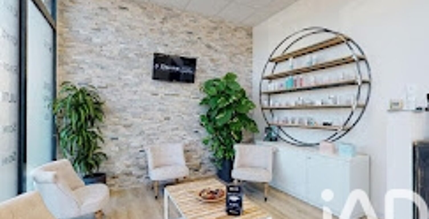 Vente Esthétique, Coiffure 130 m&sup2; — photo 1