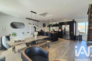 Maison 9 pièces 299000 €