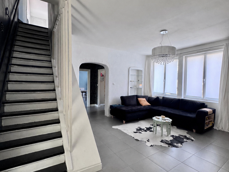 Vente Maison/villa 6 pièces — photo 1