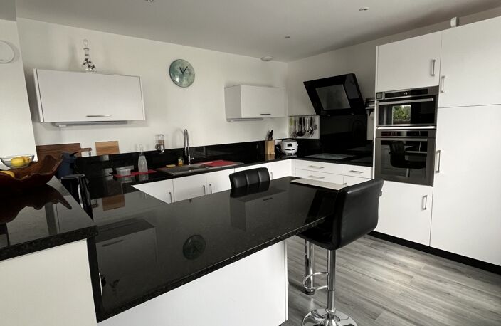 Vente Maison/villa 5 pièces — photo 4