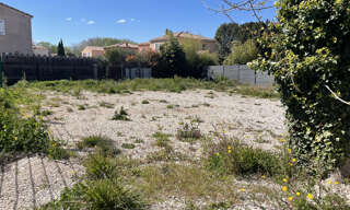 Terrain  350 m² à vendre à Le Pontet (84130)