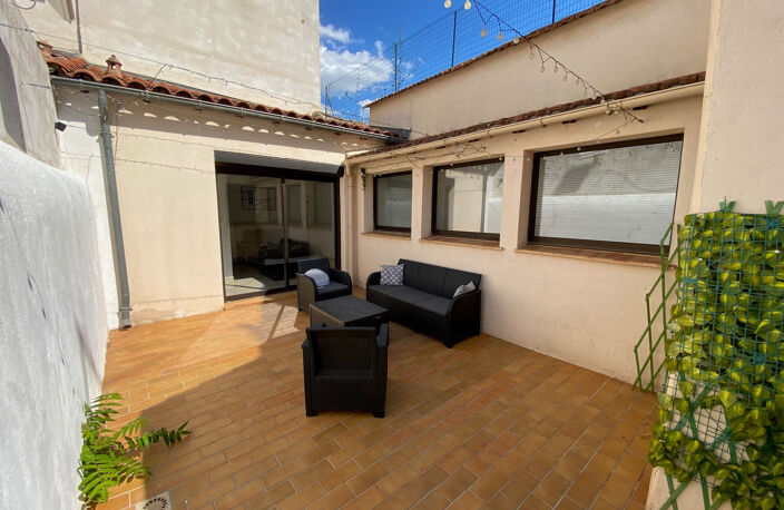 Maison de ville avec grande terrasse — photo 2