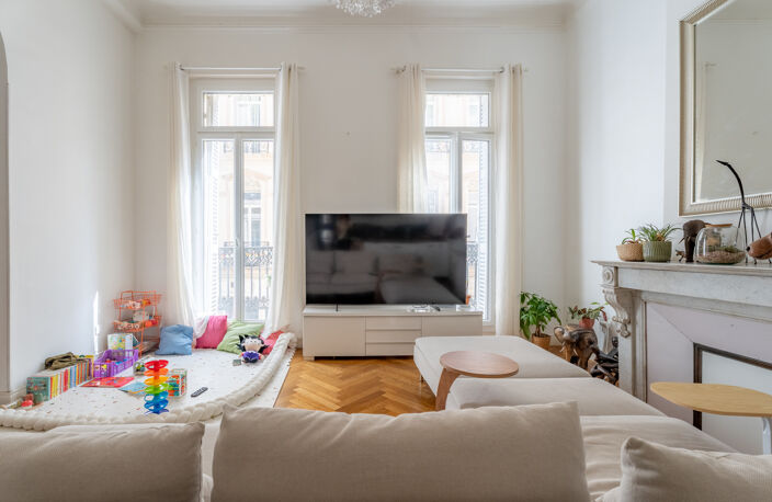 COLLECTION PRIVEE — photo 3