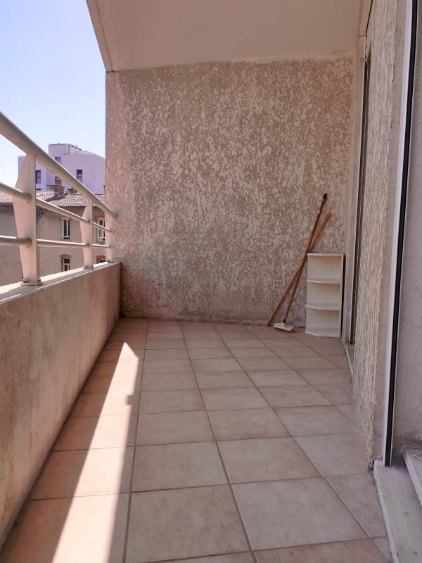 Appartement  T2 à louer Marseille 8eme 13008
