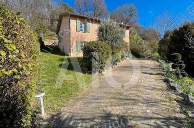 Maison 5 pièces 695000 €