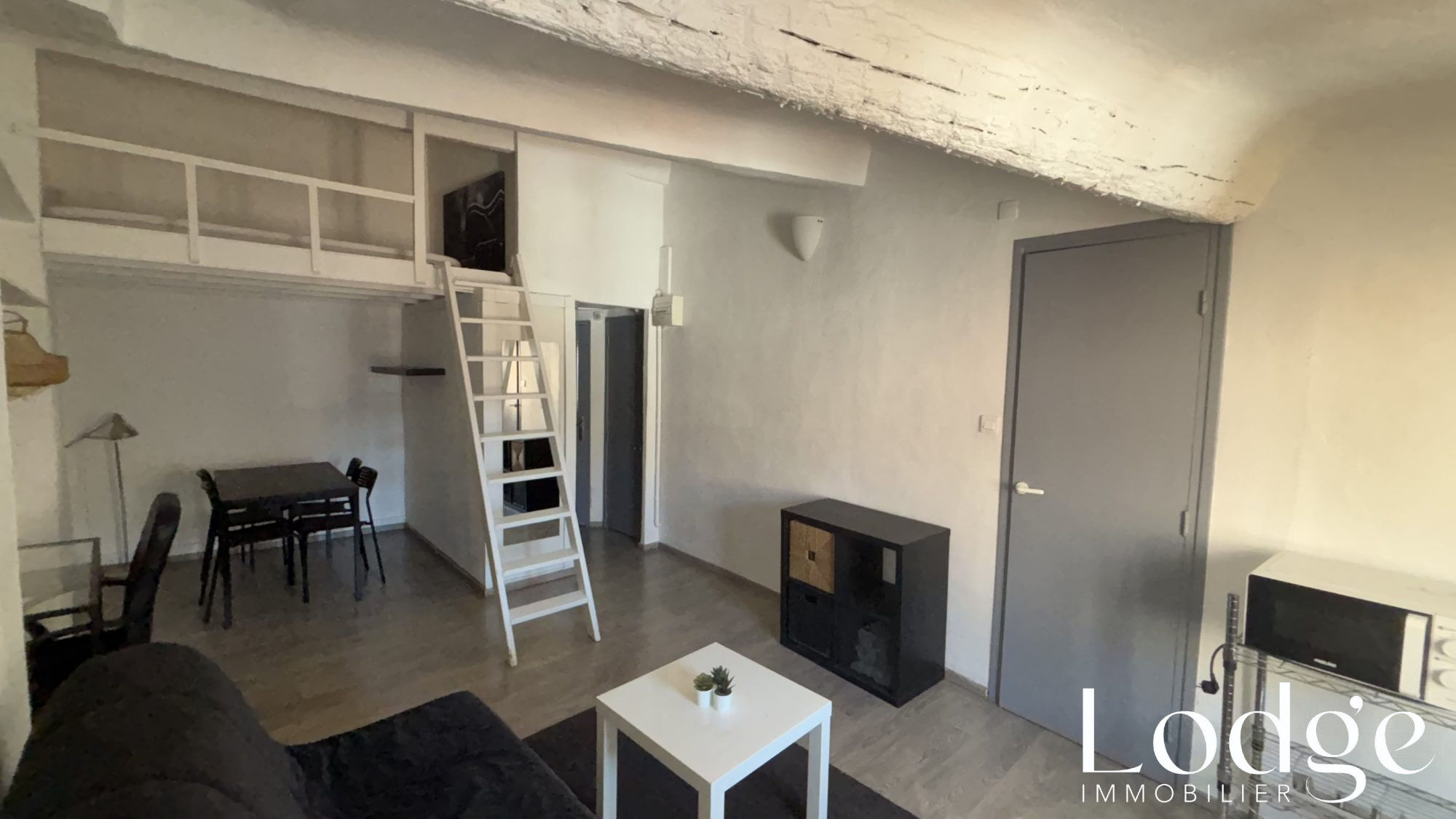 Appartement  T1 à louer Aix-en-Provence 13100